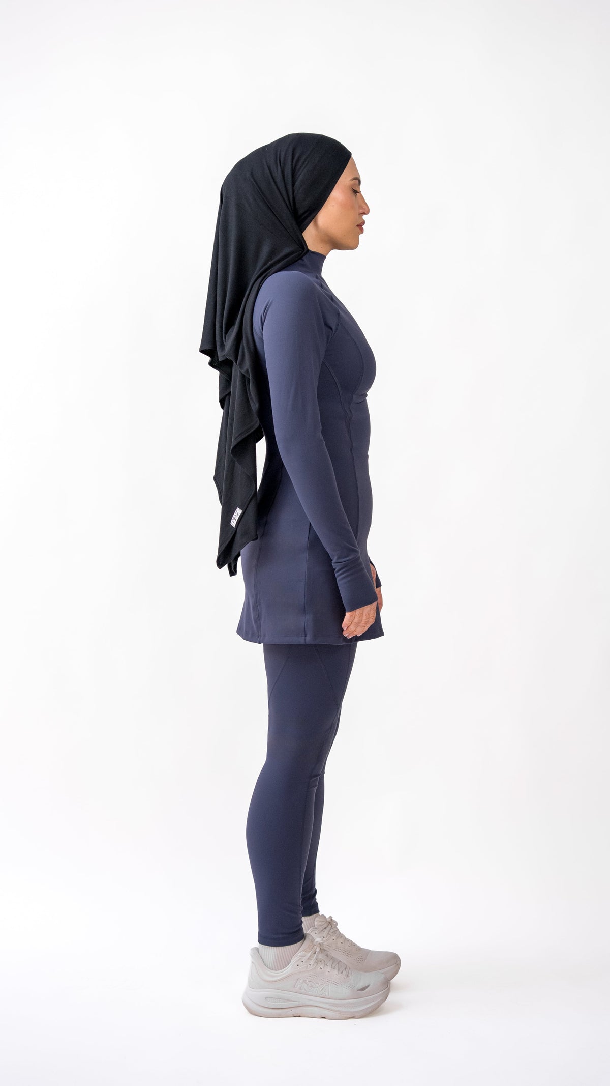 Céleste Bundle Bleu Nuit, full coverage modest activewear look